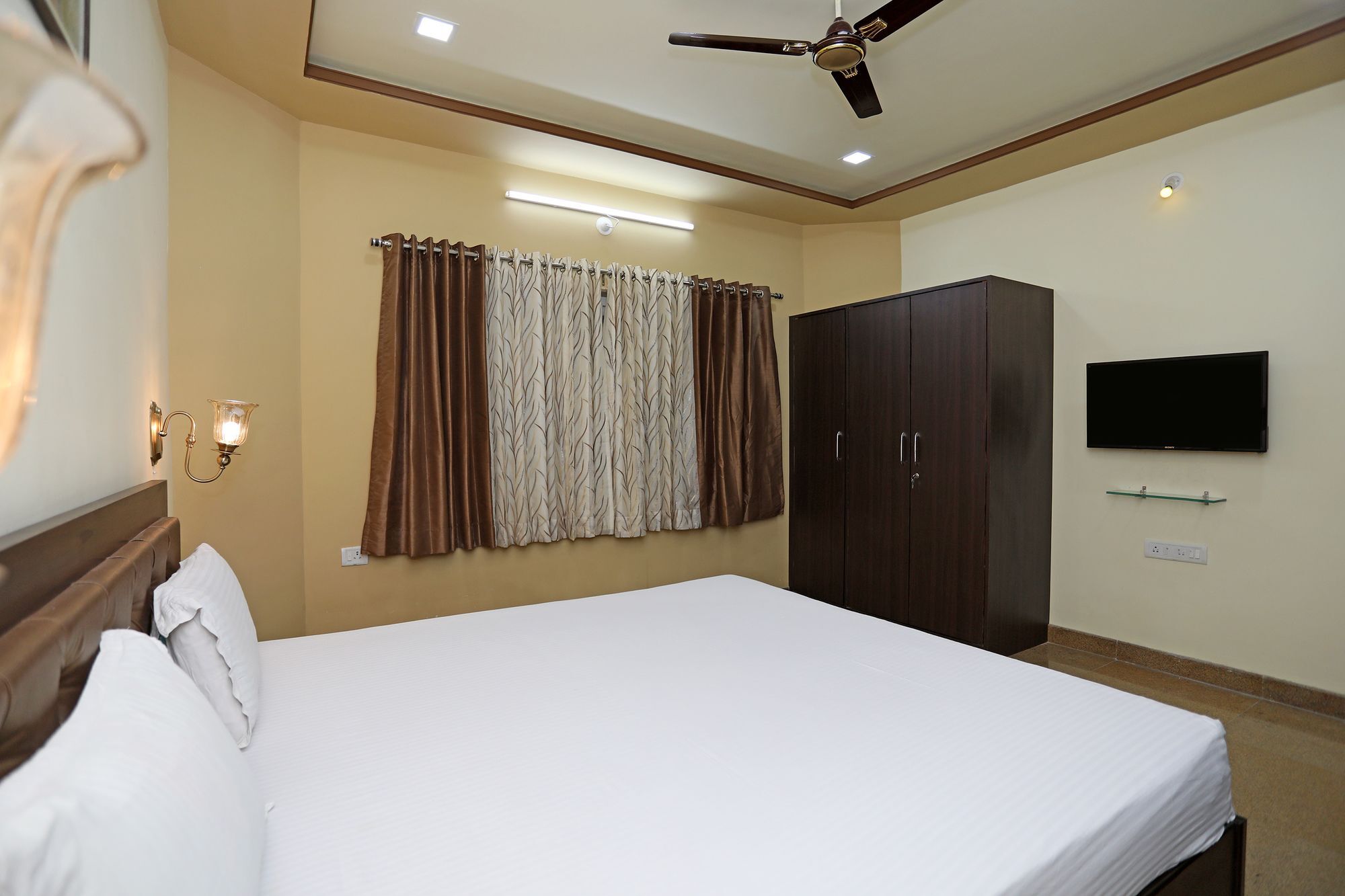 Oyo 9428 Hill View Room Goverdhan Vilas أُودايبور المظهر الخارجي الصورة
