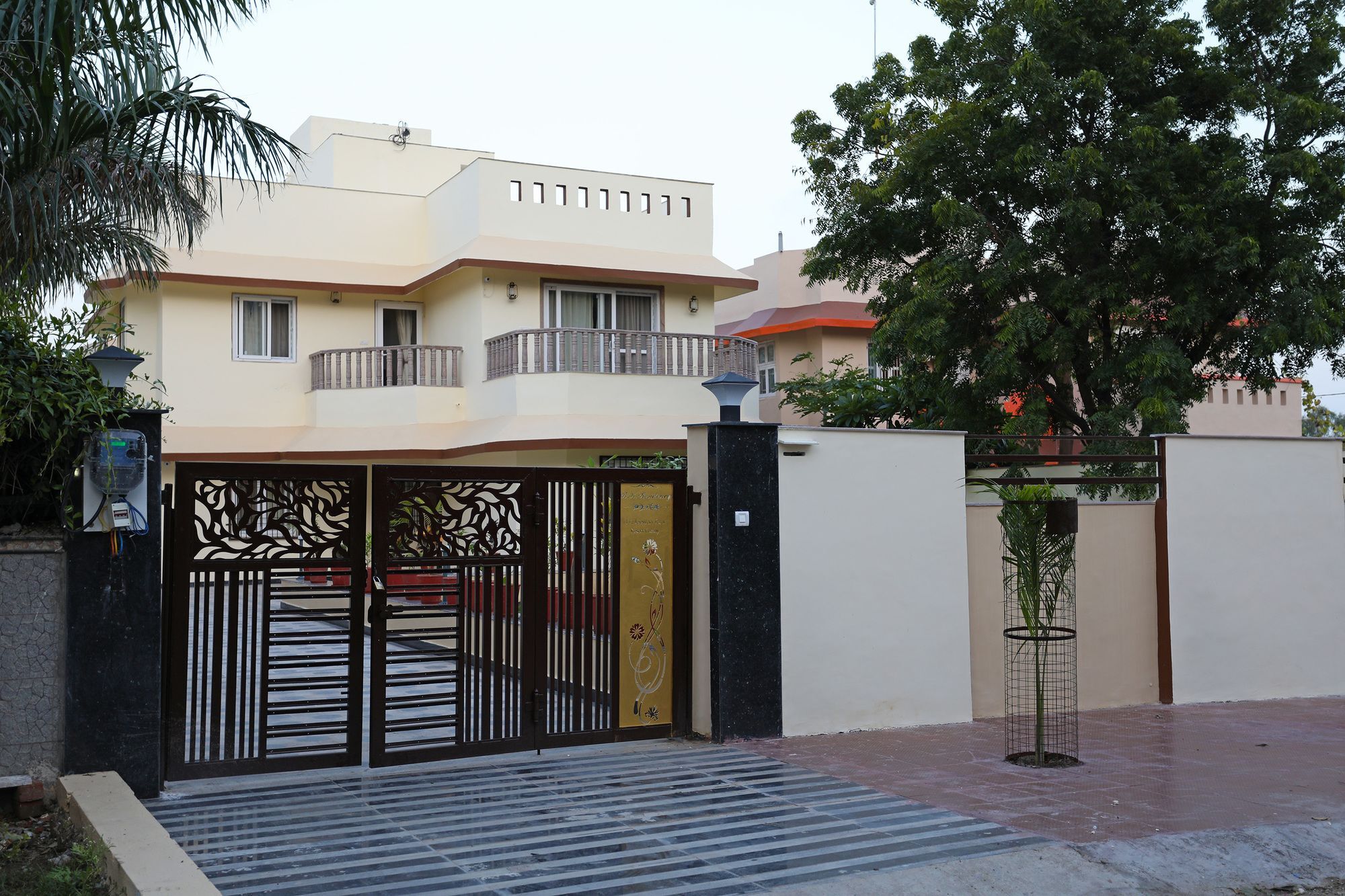 Oyo 9428 Hill View Room Goverdhan Vilas أُودايبور المظهر الخارجي الصورة